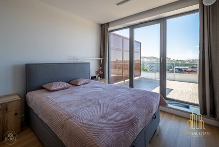 Piękne dwa pokoje z panoramą miasta i dużym tarase - Zdjęcie 3