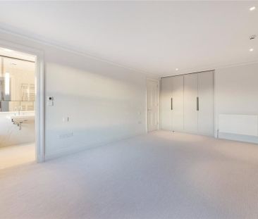2 bedroom penthouse to rent - Photo 5