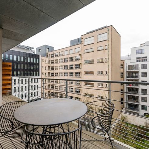 Appartement te huur - Photo 1