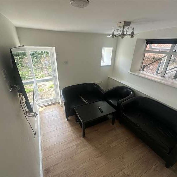 Tennyson Road, Southampton, SO17 - Photo 1