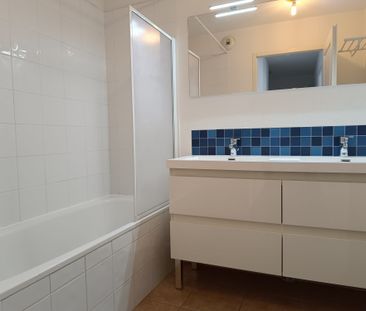 Location Appartement 3 pièces 55m² NARBONNE 11100 - Photo 3