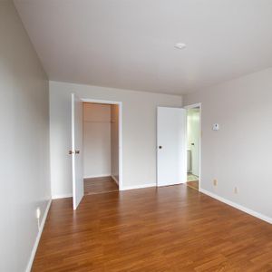 Complexe du Parc | 4 1/2 à Louer | 2 bedrooms apartment for Rent | Sherbrooke - Photo 2