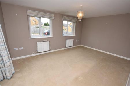 3 bedroom semi-detached house to rent - Photo 2