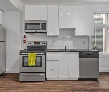 386 Chapel St, Ottawa - Photo 3