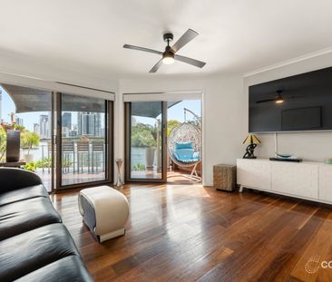 Waterfront Living in the Heart of Mermaid Waters - Photo 1