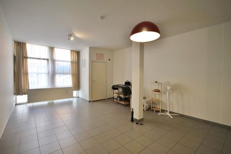 Gezellig éénslaapkamerappartement met terras in het centrum van Sint-Truiden - Photo 4