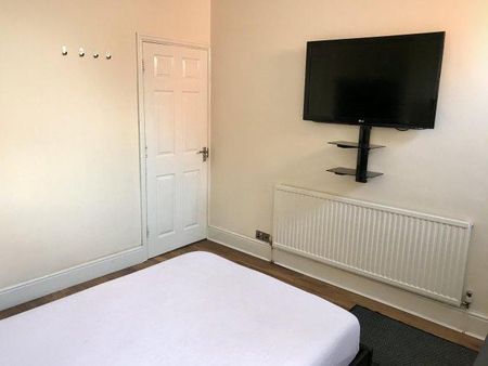 6 bedroom house share to rent - Photo 4