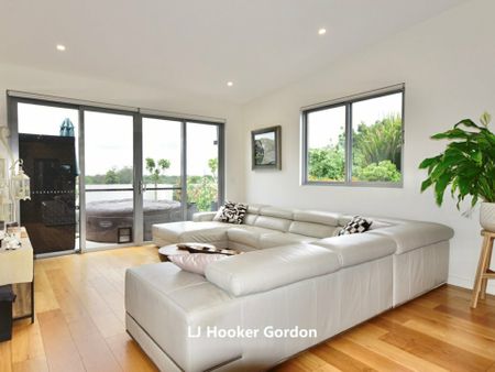 2405/177 Mona Vale Road, St Ives NSW, Belconnen - Photo 2