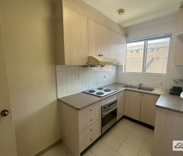 2 BEDROOM UNIT | LEVEL 2 | LOCK-UP GARAGE - Photo 5