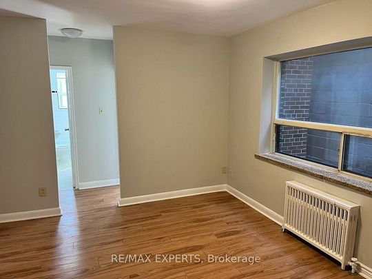 For Lease - 3261A Lake Shore Boulevard Unit# 102, Toronto, Ontario - Photo 1