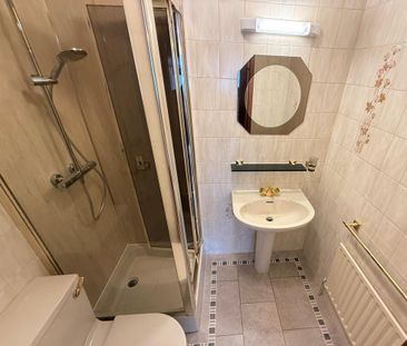 3 bedroom detached house to rent - Photo 2