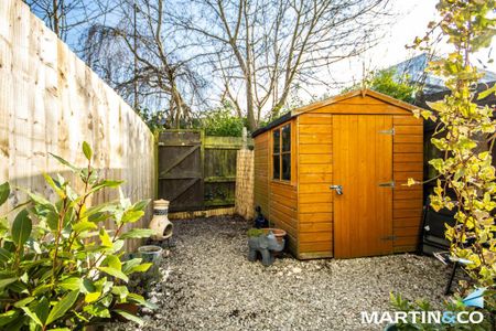 2 bedroom terraced house to rent - Photo 4