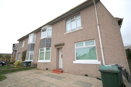 2 bedroom ground floor flat to rent - Photo 5