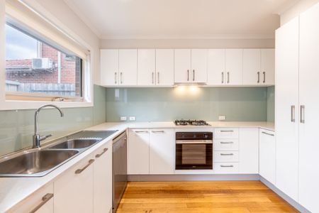 5/77-79 Harlington Street, Clayton VIC 3168 - Townhouse For Rent | Domain - Photo 4