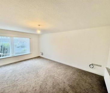 26 Ballymaconnell Road South, Bangor, BT19 6DG - Photo 1