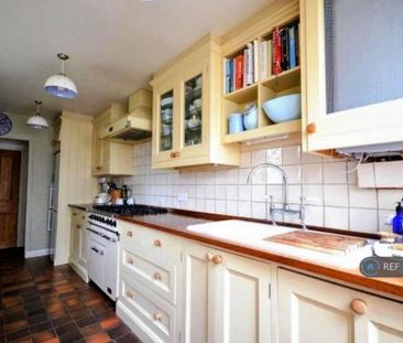2 bedroom detached house to rent - Photo 4