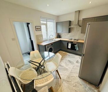 43 Glenvarlock Street, Belfast, BT5 5GS - Photo 5