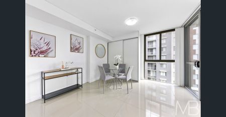 TRANQUIL RIVERSIDE LIVING WITH CITY VIEWS - Photo 3