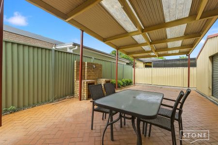 14 Andrew Thompson Drive, McGraths Hill NSW 2756 - House For Rent | Domain - Photo 2