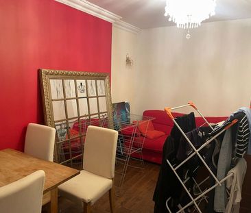 Room in a Shared House, Vyner Road, W3 - Photo 1