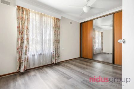 “Bright 3-Bedroom Family Home” - Photo 5