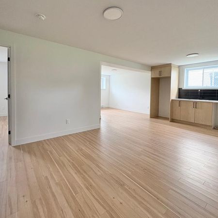 À louer (1 chambre) St-Hubert ***NEUF*** - Photo 3