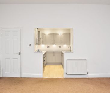 Victoria Avenue, Claremont House, HG1 - Photo 5