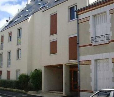 Location Appartement 1 pièce 26m² ORLEANS 45100 - Photo 5