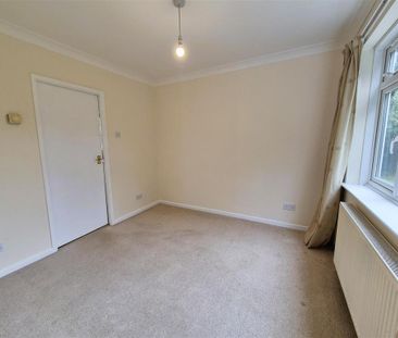 2 bedroom bungalow to rent - Photo 4