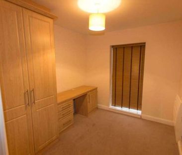 Portland Place, Greenhithe, DA9 - Photo 3