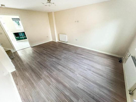 3 bedroom detached house to rent - Photo 1