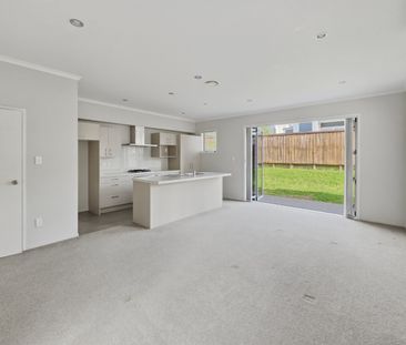 Hobsonville Point - 4 Bedroom - 2 Bathroom - Tandem Garage - Photo 1