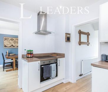 3 bedroom terraced house to rent - Photo 6