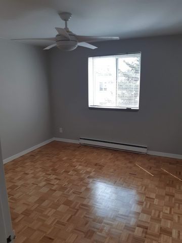 7 & 15 Vancouver Street, Barrie - Photo 2