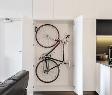 Turnkey Luxury With Modern Luxe Finishes - Photo 5