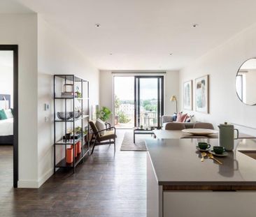 3 bedroom flat to rent - Photo 3