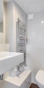 2 bedroom flat in Fulham - Photo 4