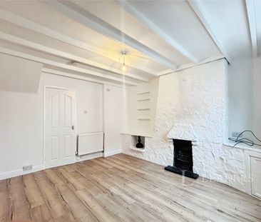 2 bedroom house to rent Gladstone Street, Northwich, CW8 - Photo 2