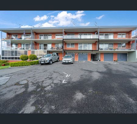 6/17 Chapman Street, Bellerive, Tas 7018 - Photo 3