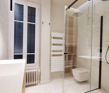 Tout savoir sur cet appartement dans le quartier Invalides, à Paris... - Photo 5