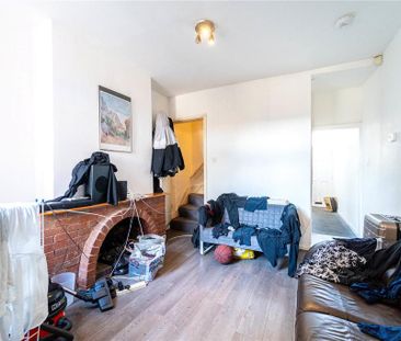 4 bedroom terraced house to rent - Photo 1