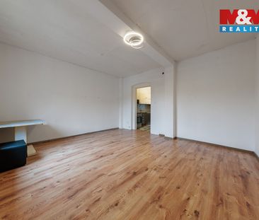 Pronájem bytu 2+1 55 m² - Photo 1