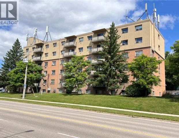 283 FAIRWAY Road N Unit# 503 — 3 Bedroom - Photo 1