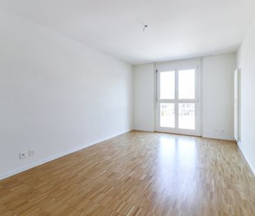 3.5-Zimmerwohnung mit schöner Aussicht - Foto 2