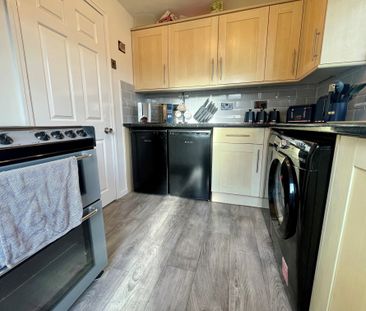 Daisy Hill Avenue, Leeds, Morley - Photo 6