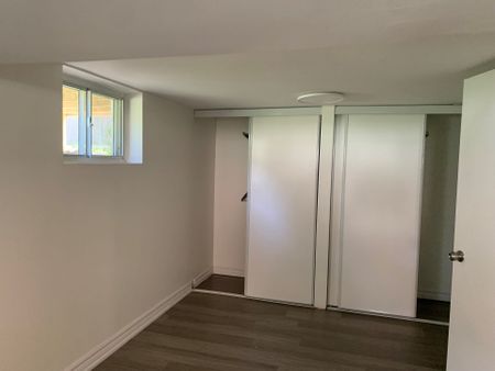 For Lease - 5 Compton Drive Unit# Bsmt, Toronto, Ontario - Photo 2