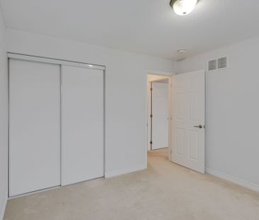 For Lease - 522 Cope Drive, Kanata, Ontario - Photo 3