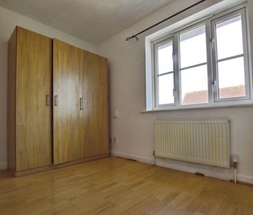 2 bedroom House To Let - Photo 2