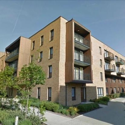 2 Bed Flat, Gibson Court, SE9 - Photo 2