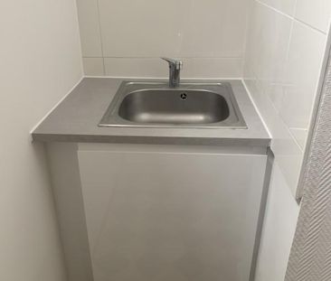 Location Appartement 1 pièce Meublé 20m² ANGERS 49000 - Photo 2